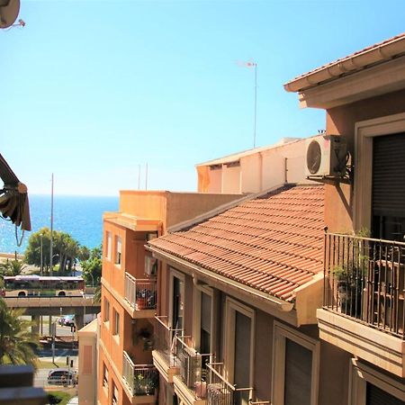 Apartamento Casaturis Con Vistas A La Playa Del Postiguet A103 Leilighet Alicante Eksteriør bilde