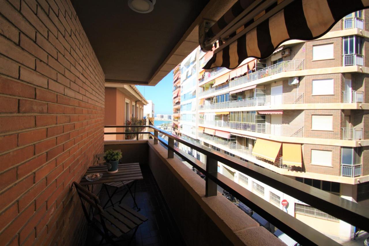 Apartamento Casaturis Con Vistas A La Playa Del Postiguet A103 Leilighet Alicante Eksteriør bilde